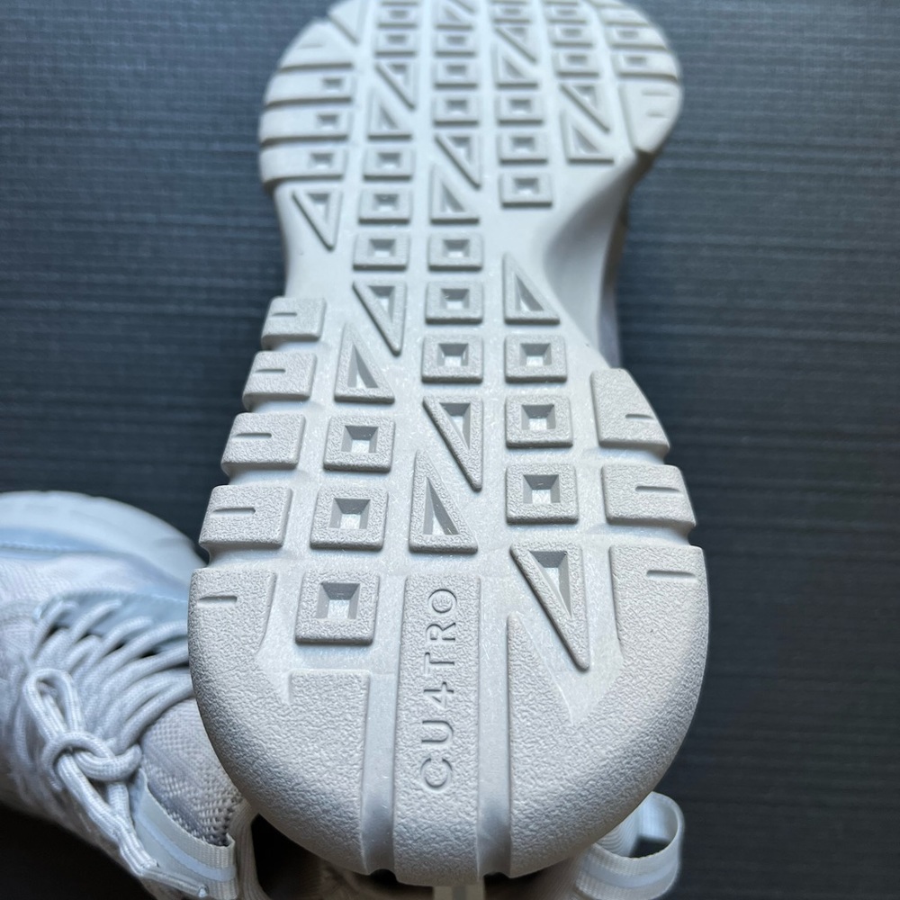 CU4TRO CUATRO Striker Sample Adult Size 9 Galactic Silver - Picture 5 of 5